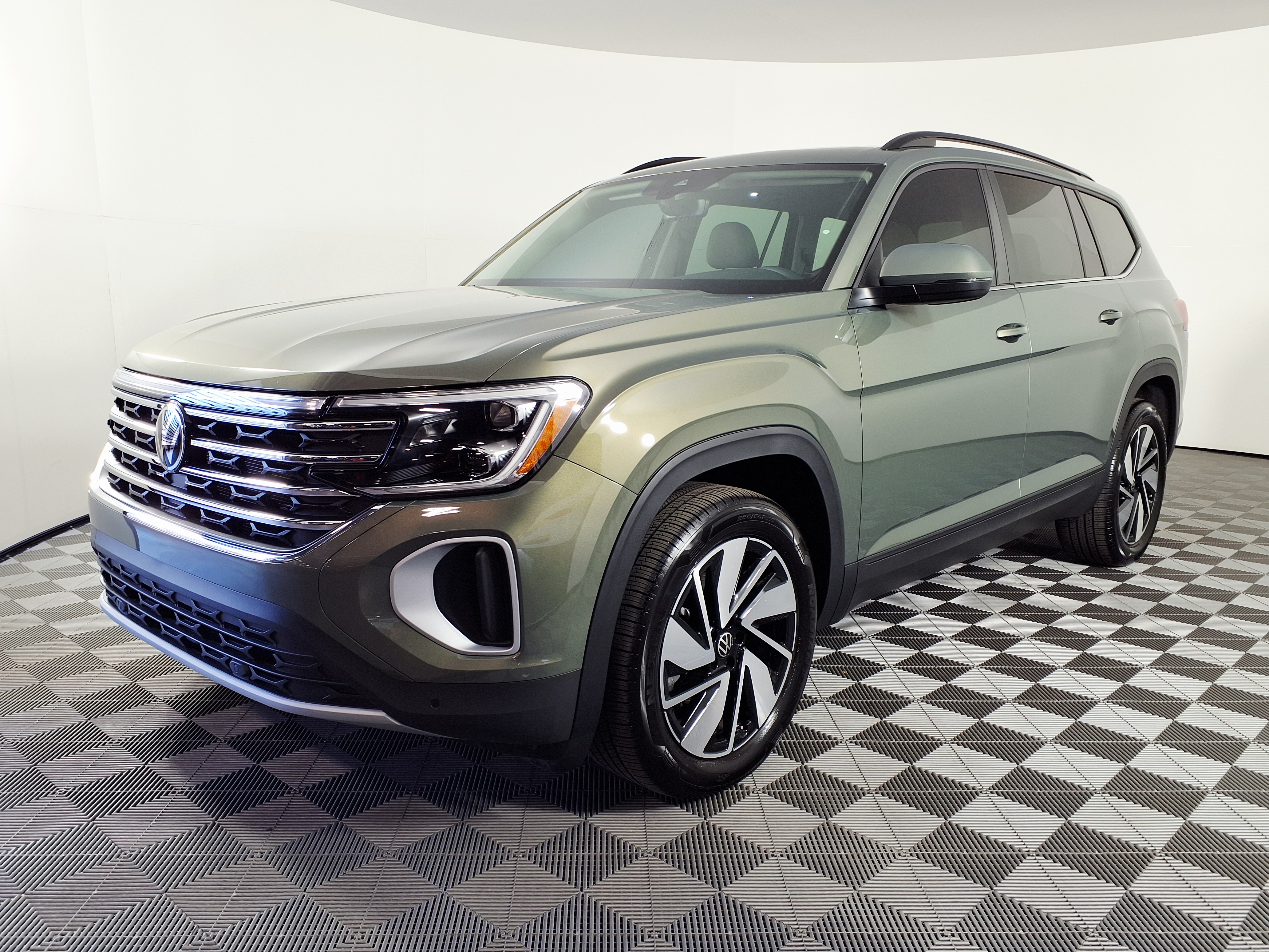 2027 Volkswagen Atlas Set for October Debut as Margins Face $5,000 Squeeze