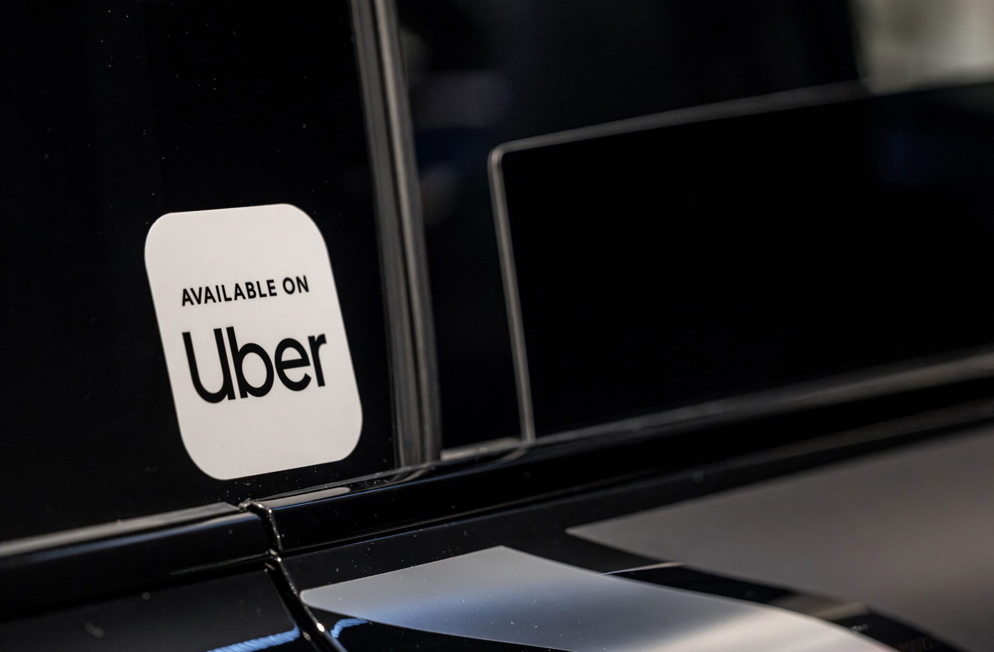 Uber's Autonomous Unit Loses Another Senior Executive as Robotaxi Push Accelerates