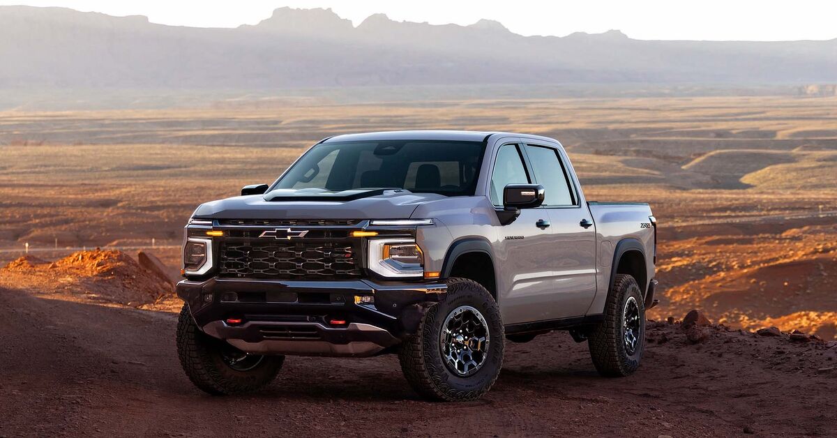 GM, Yeni Silverado ve Sierra İçin Konsol Buzdolabına 1.299 Dolar İstiyor