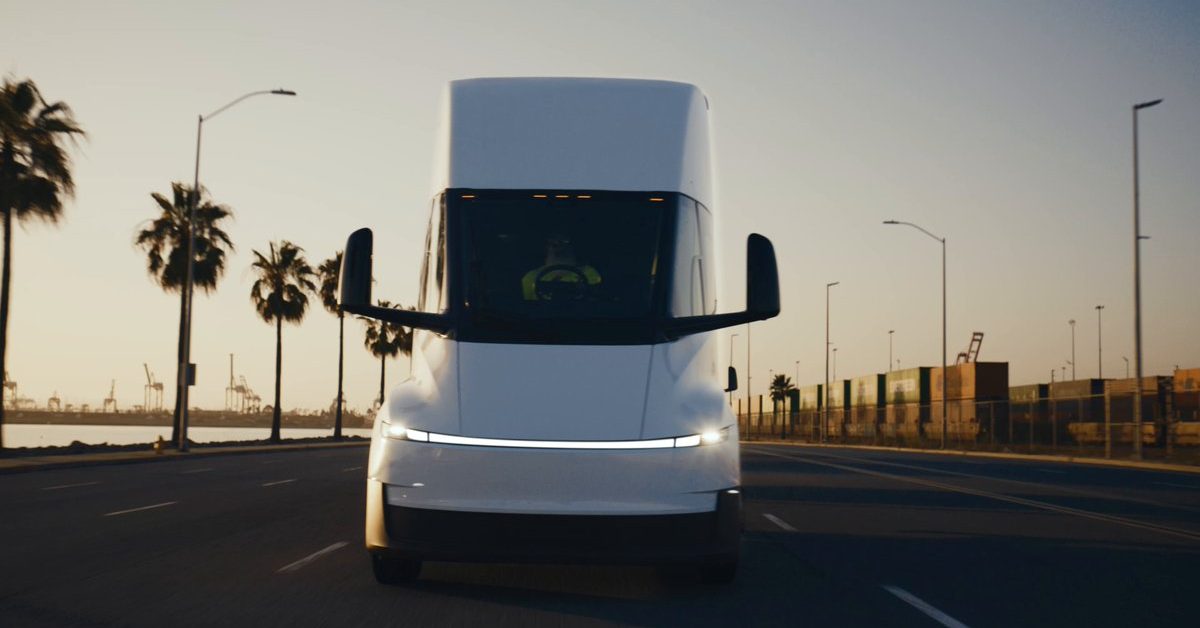 Tesla Files Permit for Dedicated Semi Service Center in Las Vegas