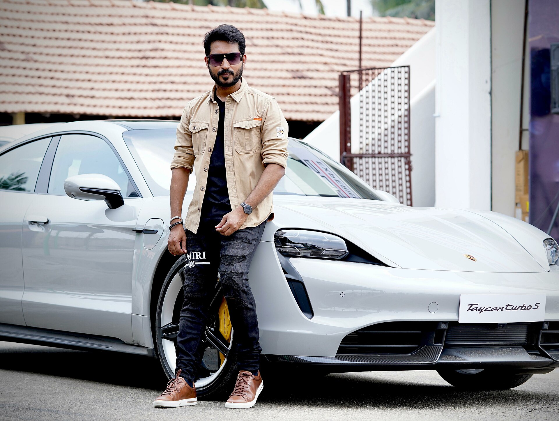 Porsche Hindistan Tüm Güç Aktarma Seçeneklerini Destekliyor: İçten Yanmalı, Hibrit ve Elektrikli