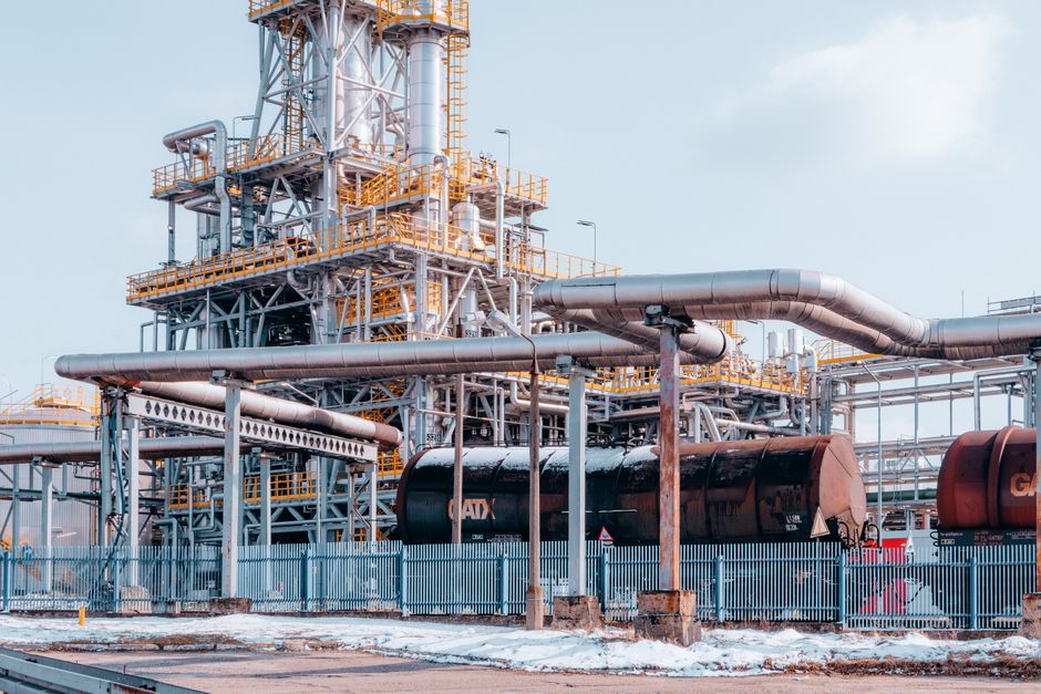Germany's E-Fuel Exemption Could Keep 135 Billion Litres of Petrol in Play, Report Warns