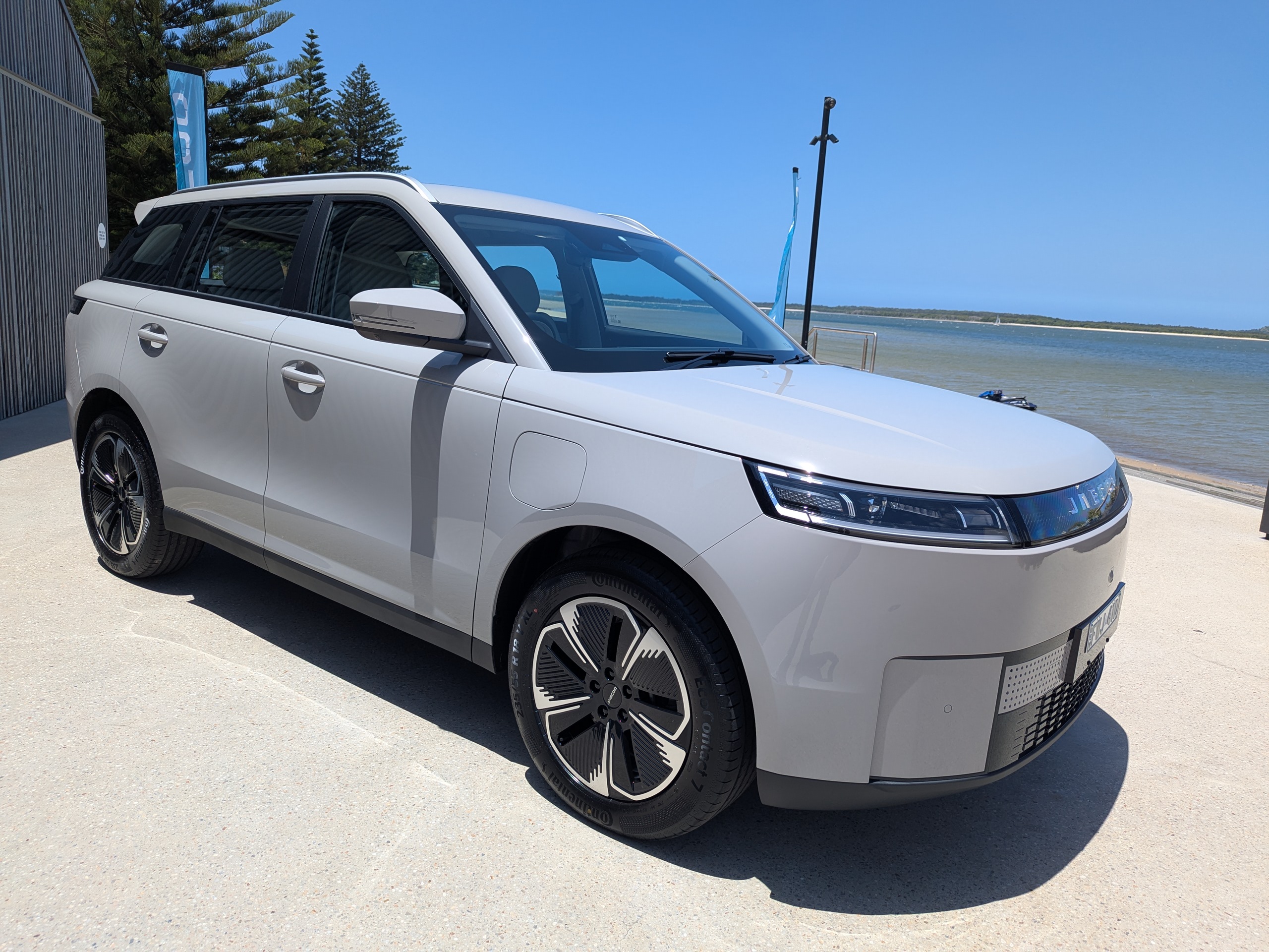 Jaecoo J5 EV Gets Uber Discount to Lure Rideshare Drivers