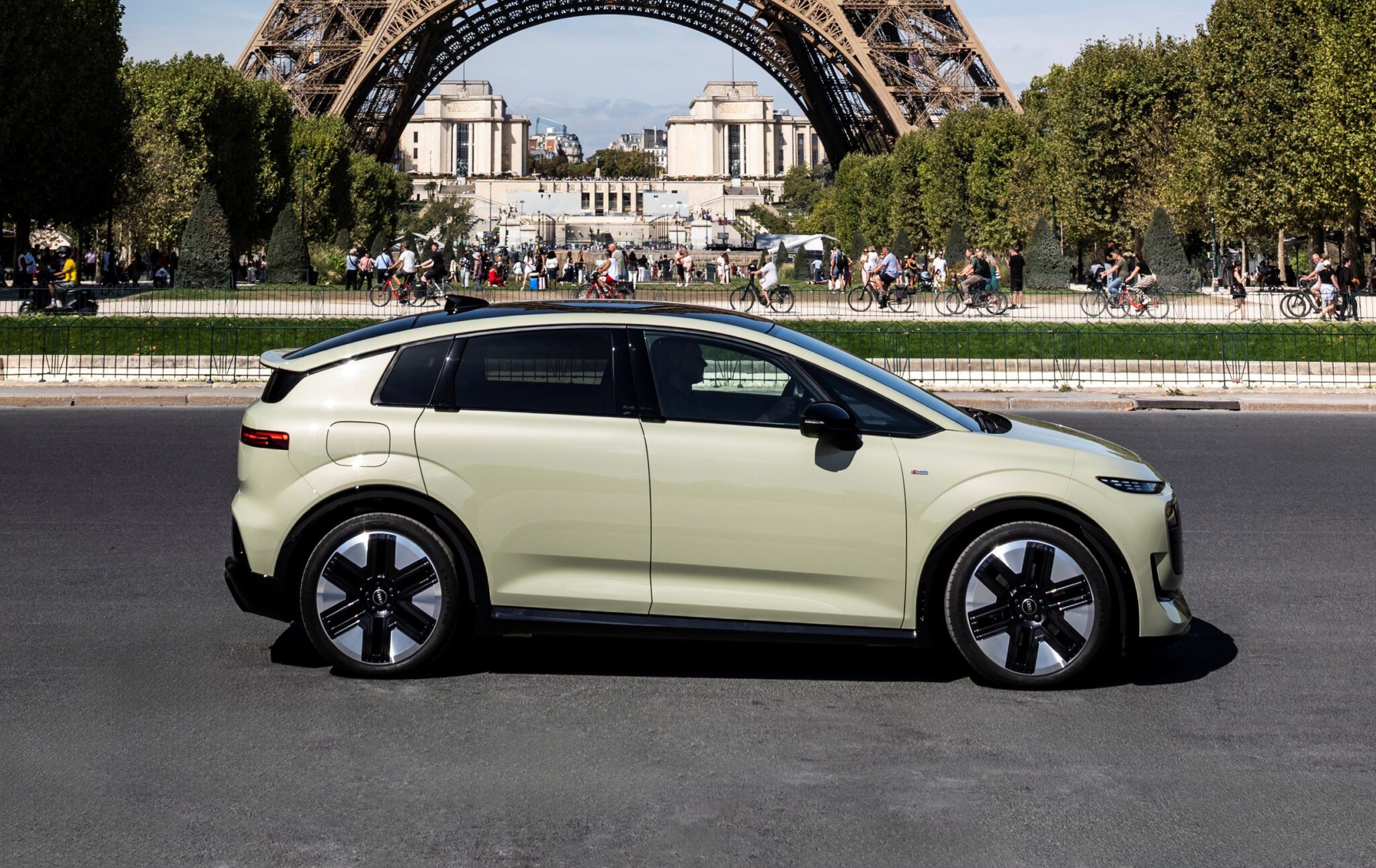 Audi's A2 e-tron Debuts in Paris with 646 km Range and a Faster Development Story