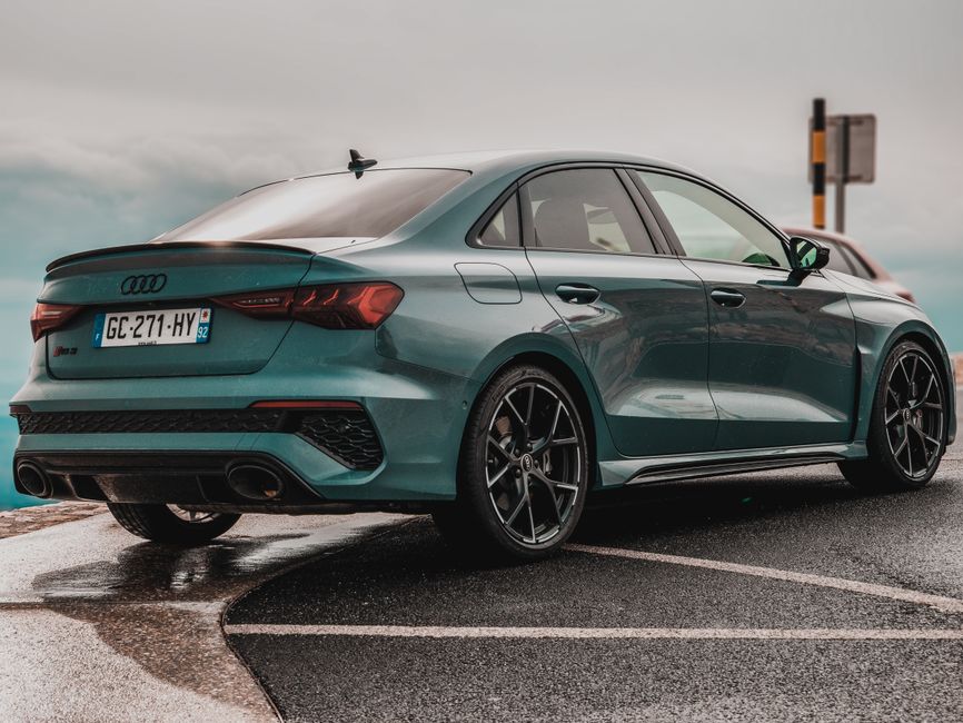 Audi erwägt Hybridantrieb für den RS3, während die Ära des Fünfzylinders in Europa zu Ende geht