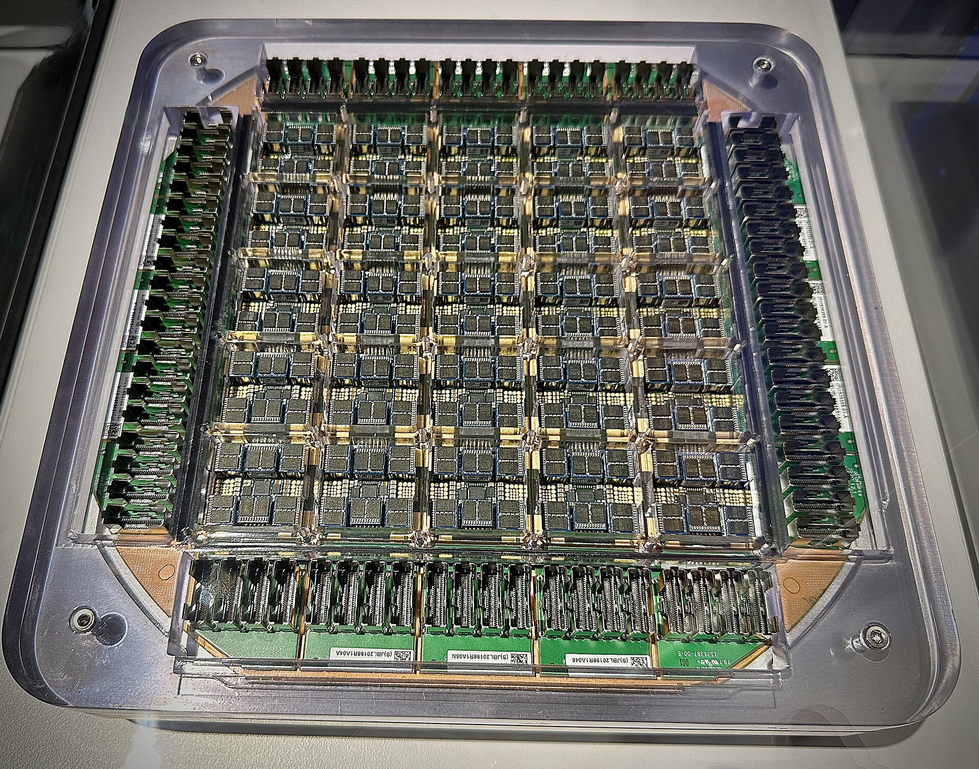 Tesla Shares Jump 6.7% on Terafab AI Chip Complex and New Credit Lines
