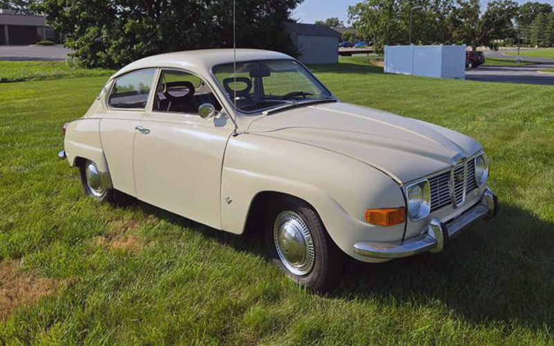 A 1970 Saab 96 V4 Emerges After Three Decades in Storage