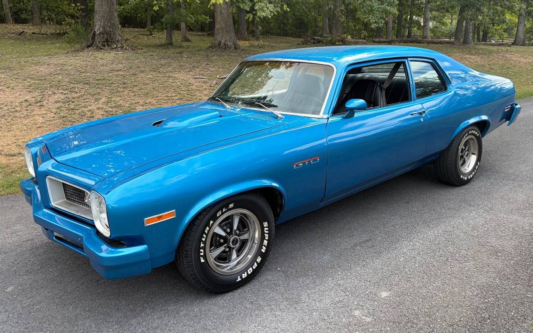 Nadir Bulunan 1974 Pontiac Ventura GTO: Tek Yıllık Efsane, 350 V8 Motorlu