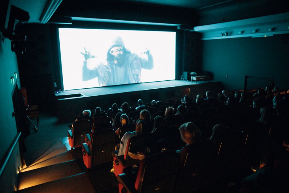Musk Belgeseli 472 Sinemadan Bir Haftada Silindi: Perde Arkasında Ne Var?