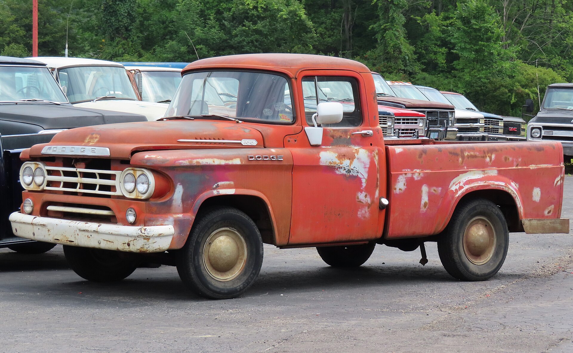 Well-Preserved 1978 Dodge D100 Pickup Shows Up with Just 61k Original Miles