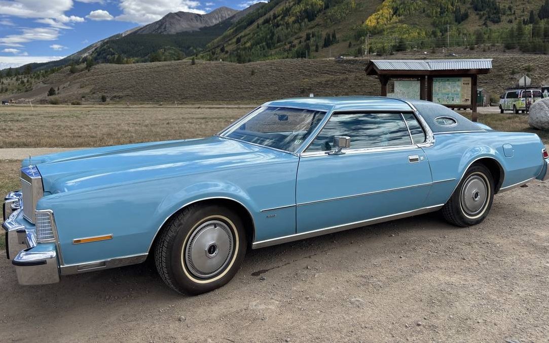 A 47,000-Mile 1975 Lincoln Continental Mark IV Emerges From Long-Term Family Ownership
