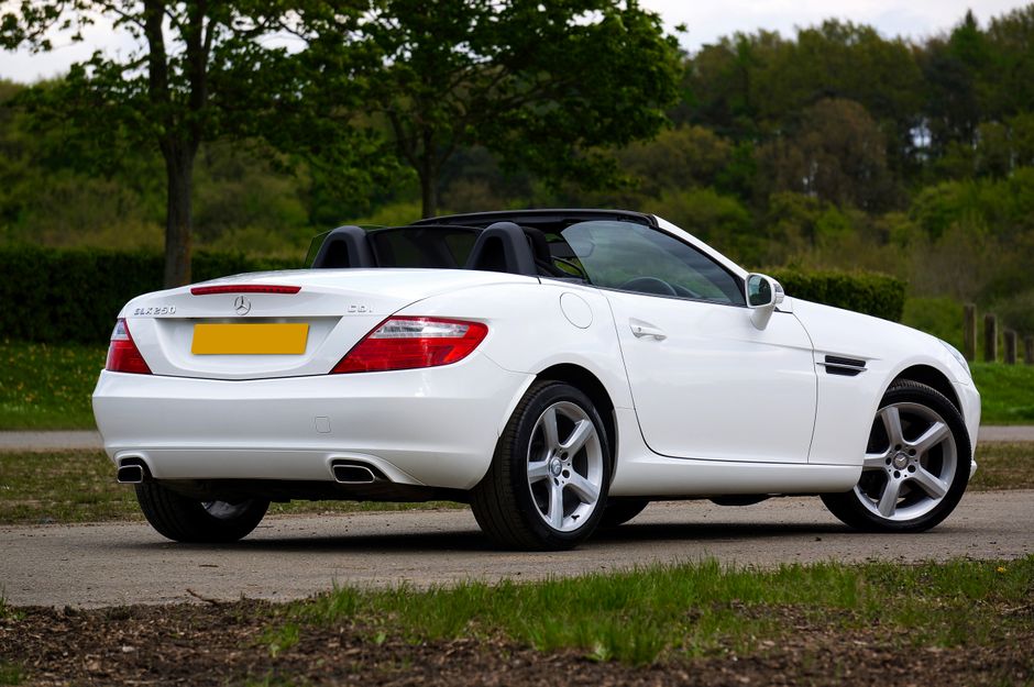 Budget-Friendly Roadster: Why the R170 SLK Remains a Smart Classic Pick