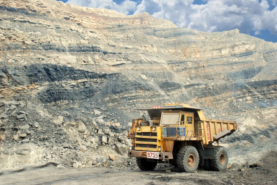 Fortescue Ships First 150-Tonne Electric Water Truck From China to the Pilbara