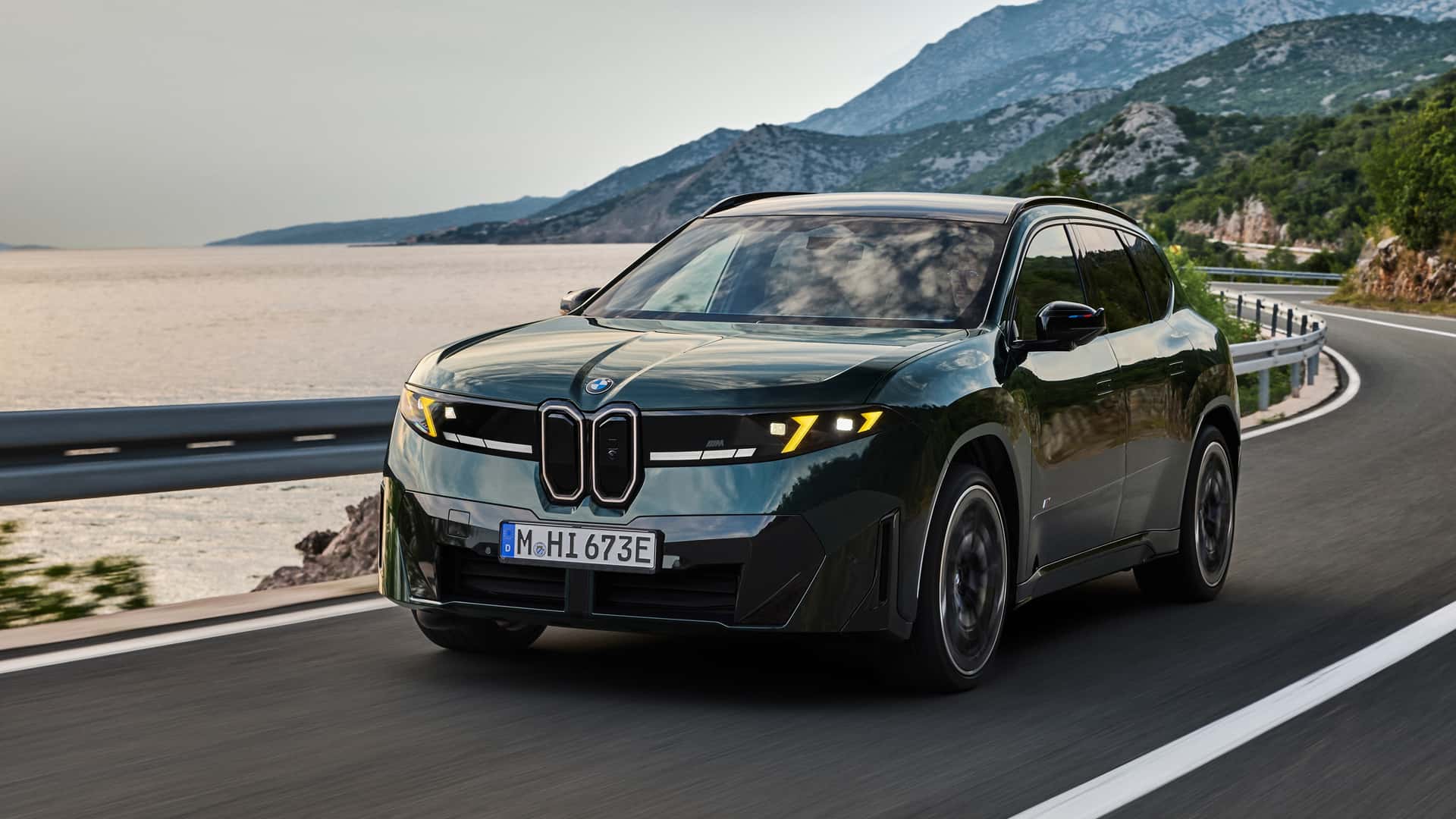 BMW iX3 M60, 603 HP ile Geldi: Ama Gerçek M Fırtınası Henüz Kopmadı