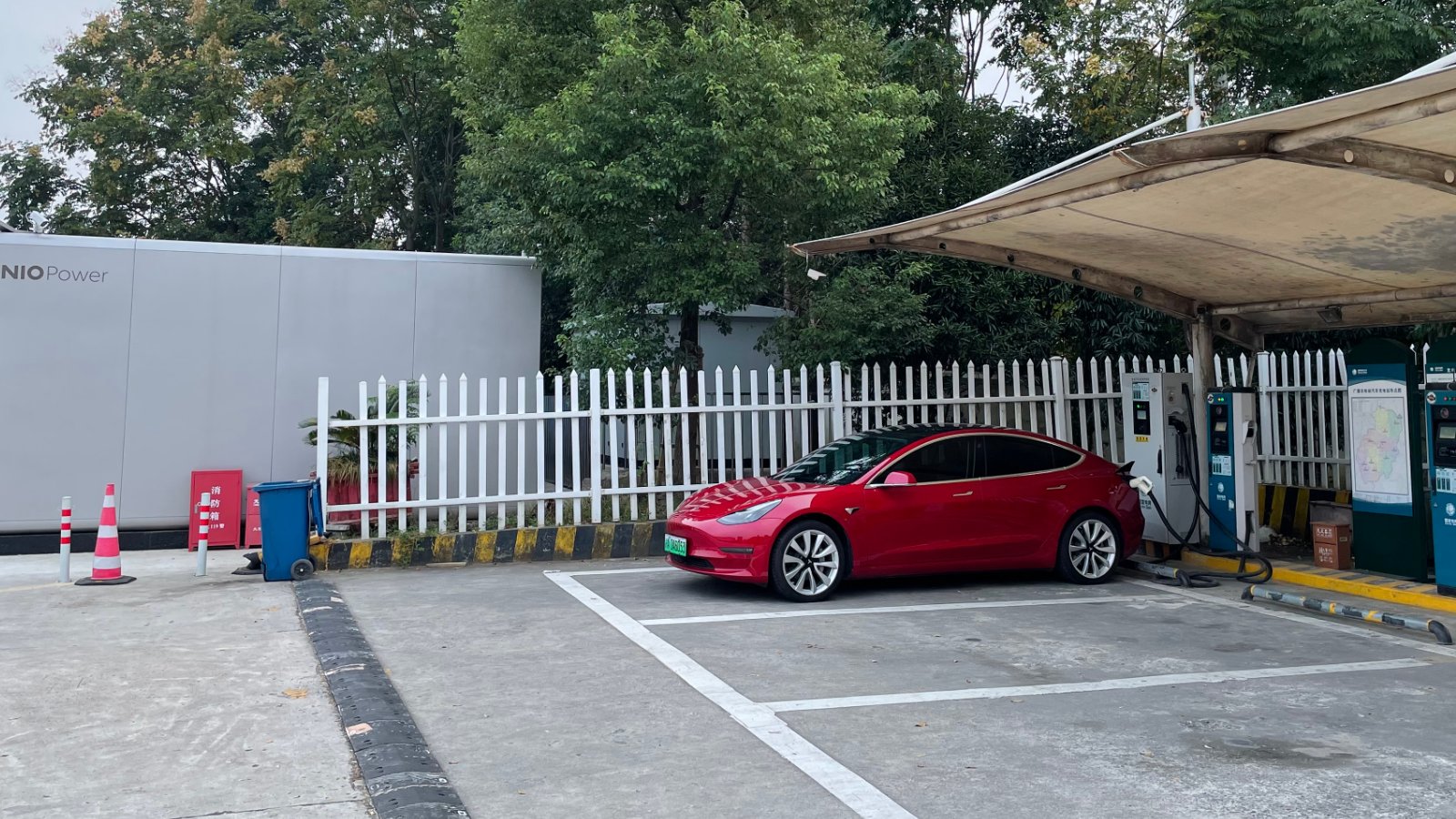 China's Highway EV Charging Demand Jumps More Than 50% Over National Day Holiday