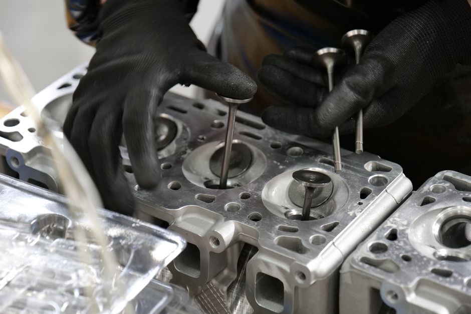 Sona Comstar and DENSO Join Forces in Twin Joint Ventures for EV and Hybrid Powertrains