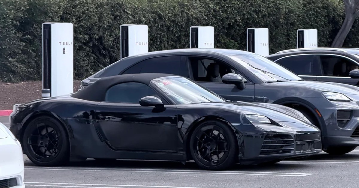Porsche Elektrikli Boxster ve Cayman'ı 2028'e Koydu, 911 İçin İse 'Asla' Dedi