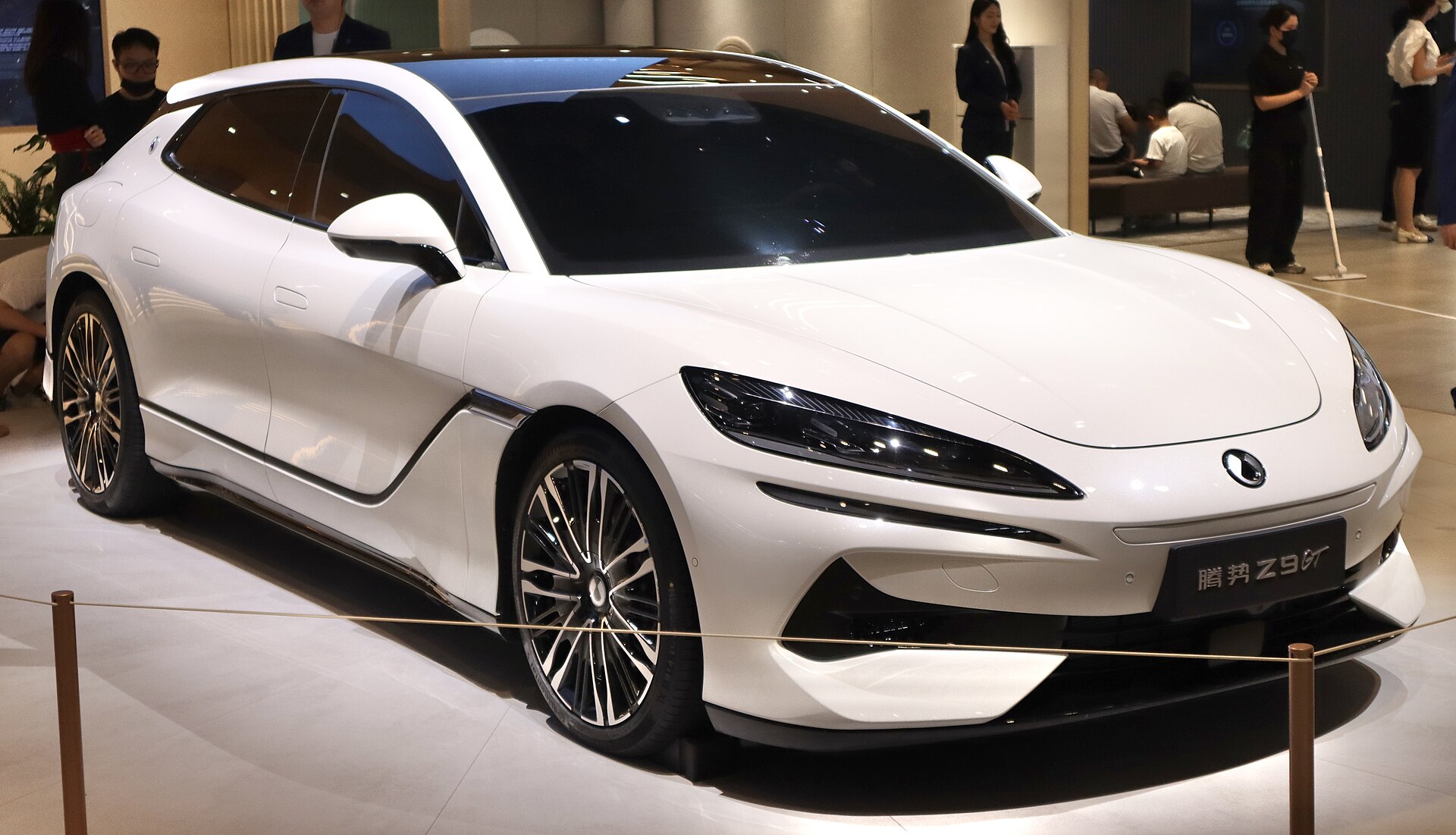 BYD Brings Denza Z9GT to Thailand, Debuting Flash Charging and Second-Gen Blade Battery
