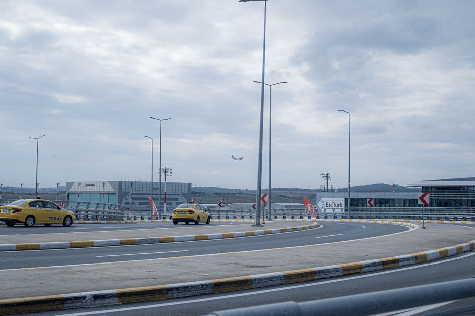 The ePlane Company Partners with Noida Airport to Build Electric Air Taxi Infrastructure
