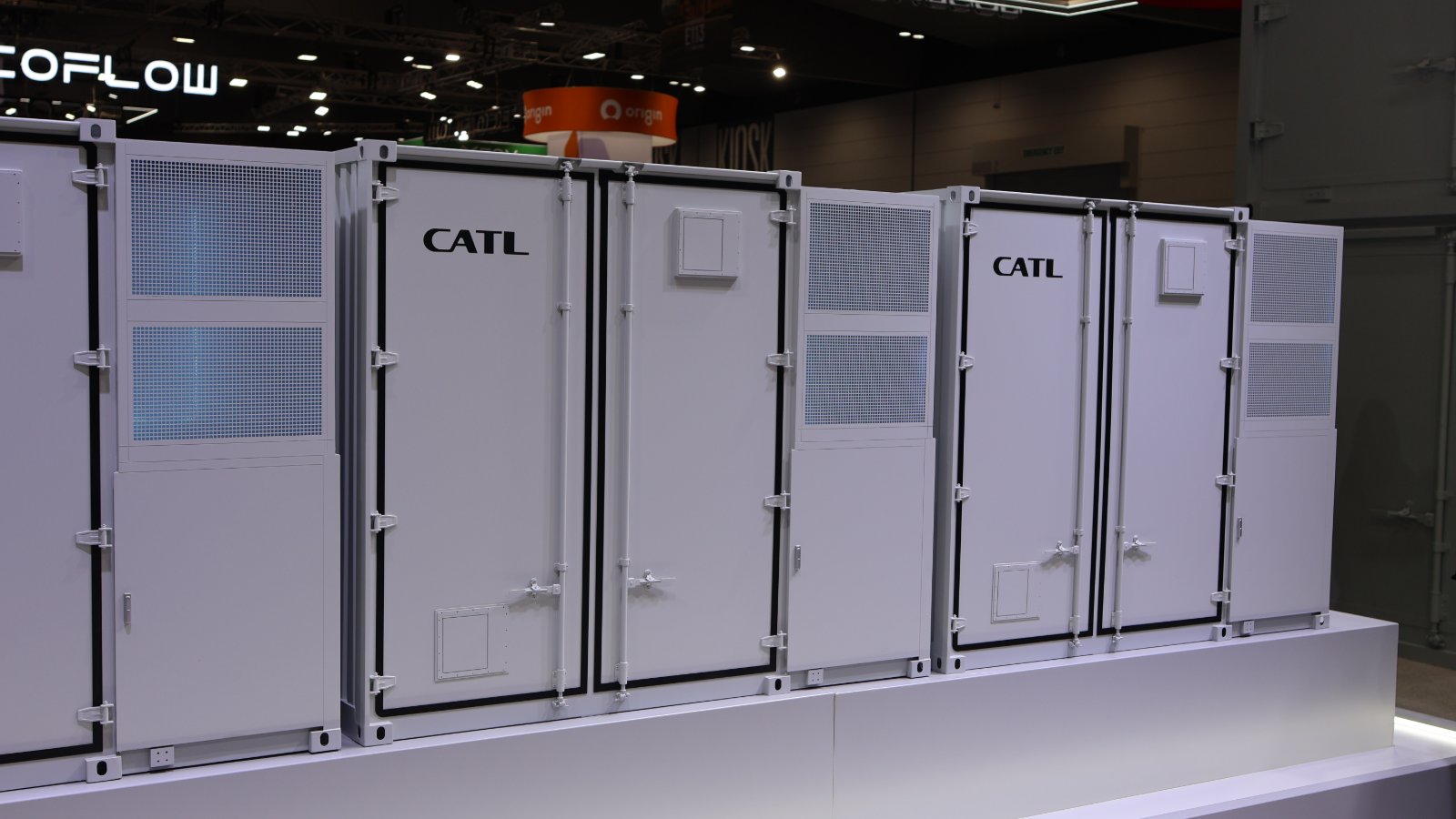 CATL Moves Solid-State Cells to 20 Ah Trial Line, 500 Wh/kg Still the Target