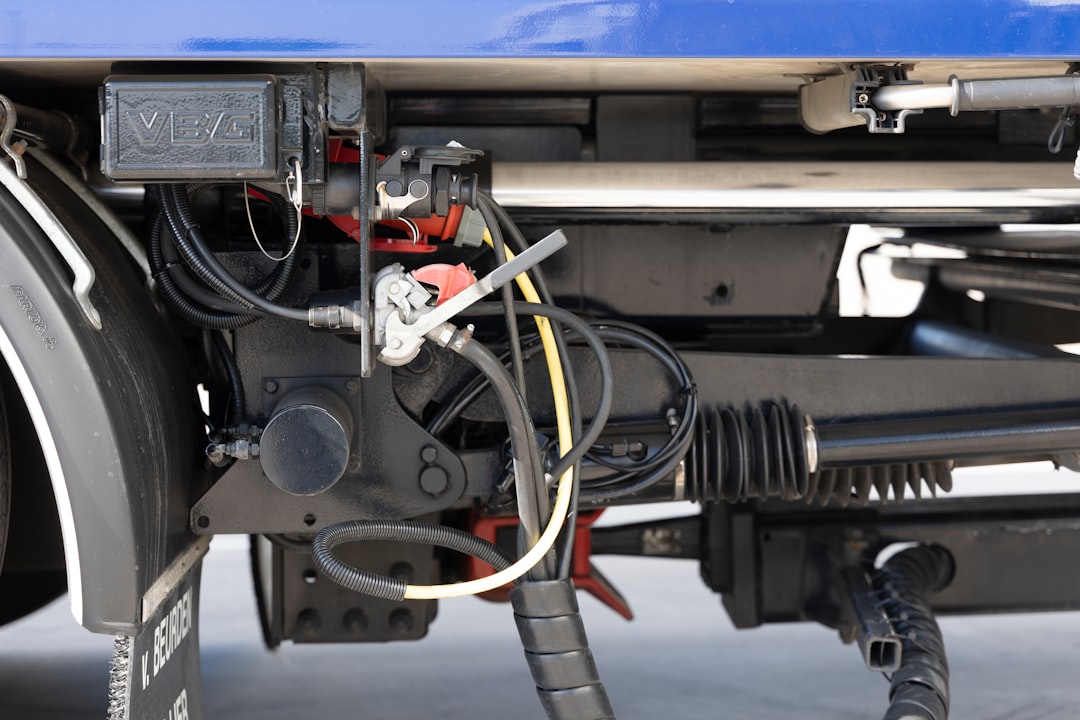 BMZ Poland und EVE bündeln Kräfte für LMFP-Batterie für schwere Elektro-Lkw