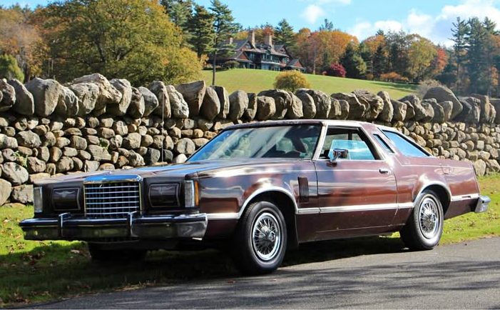 Paslı Tavan, Gerçek Çürük: Satılık 1977 Ford Thunderbird