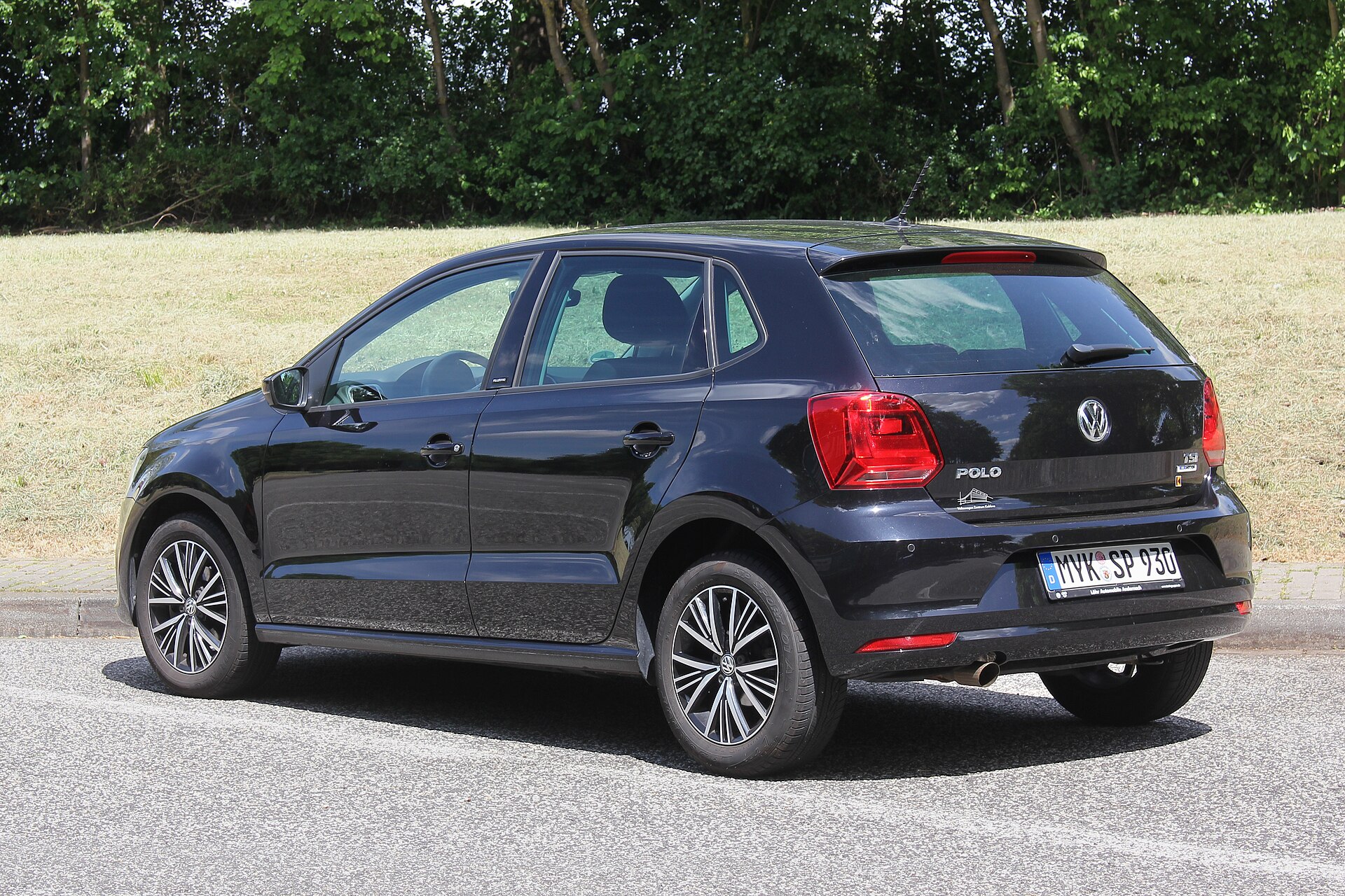 Volkswagen CEO'sundan Daha Derin Kesinti ve Yeniden Yapılanma Sinyali