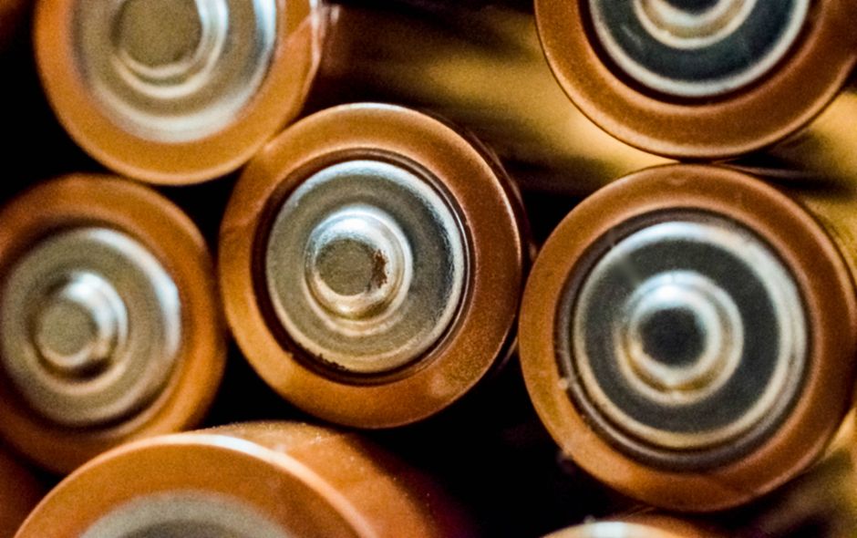 German Scientists Link Lithium Isotope Patterns to Battery Degradation