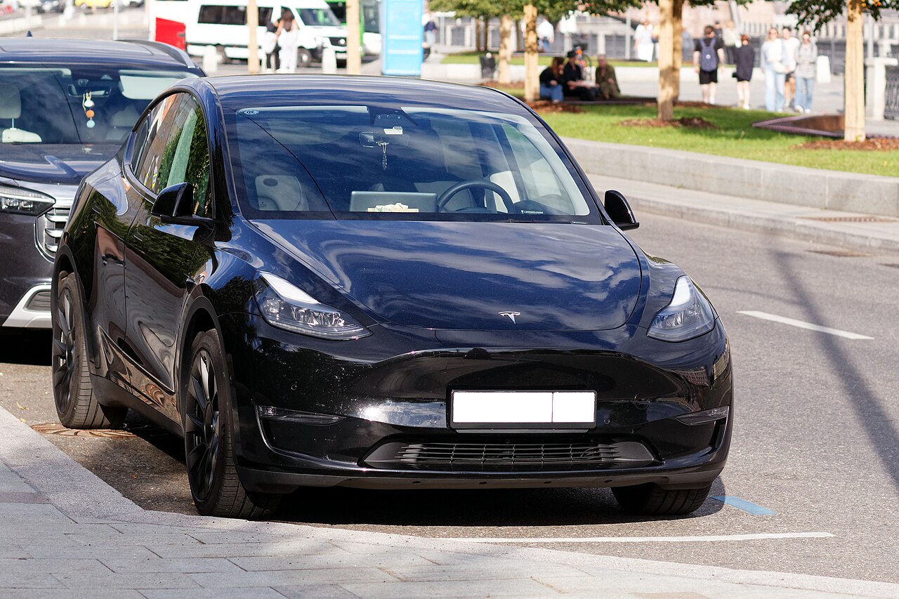 Tesla Model S Plaid (21in wheels) (2026)